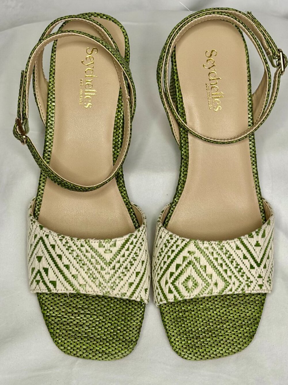 Share Seychelles,Simple Pleasures Ankle Strap Sandal white/Green size 9